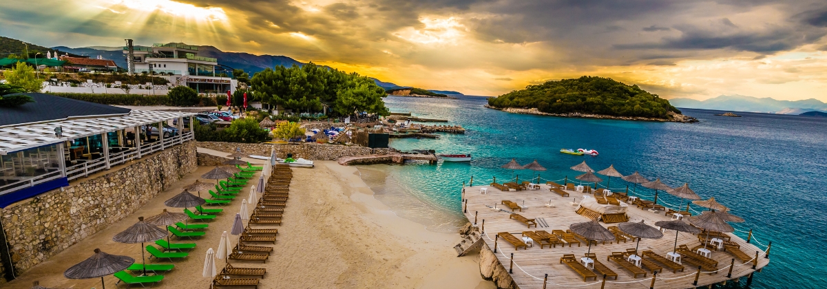 בתי מלון בסרנדה